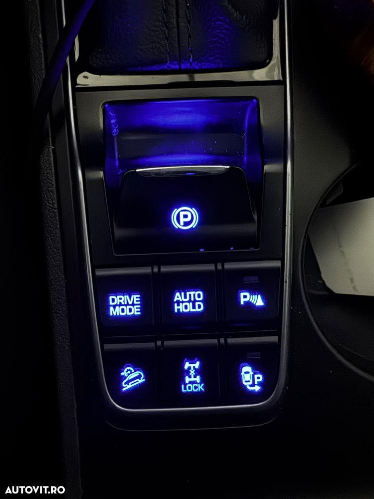 Hyundai Tucson 2.0 CRDI 4WD Automatik Premium - 14