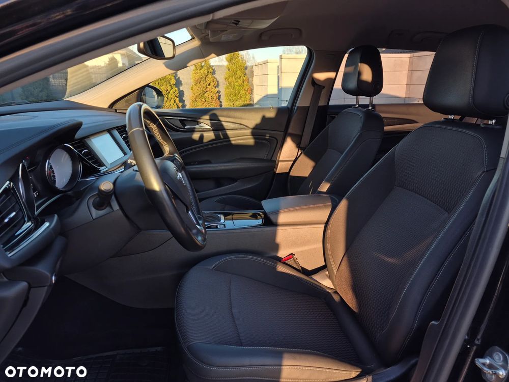 Opel Insignia 2.0 T 4x4 Elite S&S - 11