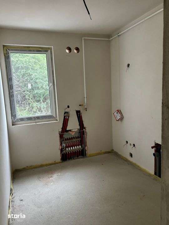 Apartament 3 camere cu parcare, 67 mp, terasa 50 mp, semifinisat, zona — fotografia 3