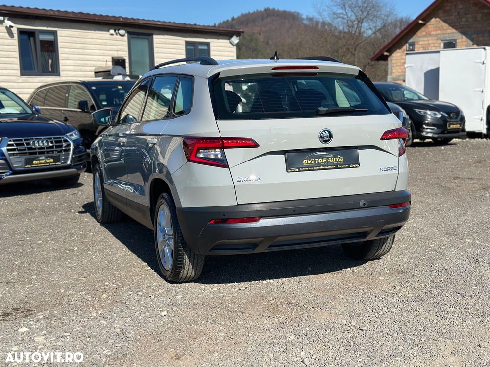 Skoda Karoq 1.6 TDI SCR DSG Style - 6