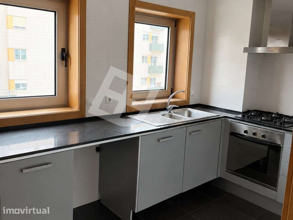 Apartamento T1 como novo - Centro de Aveiro - Grande imagem: 3/16