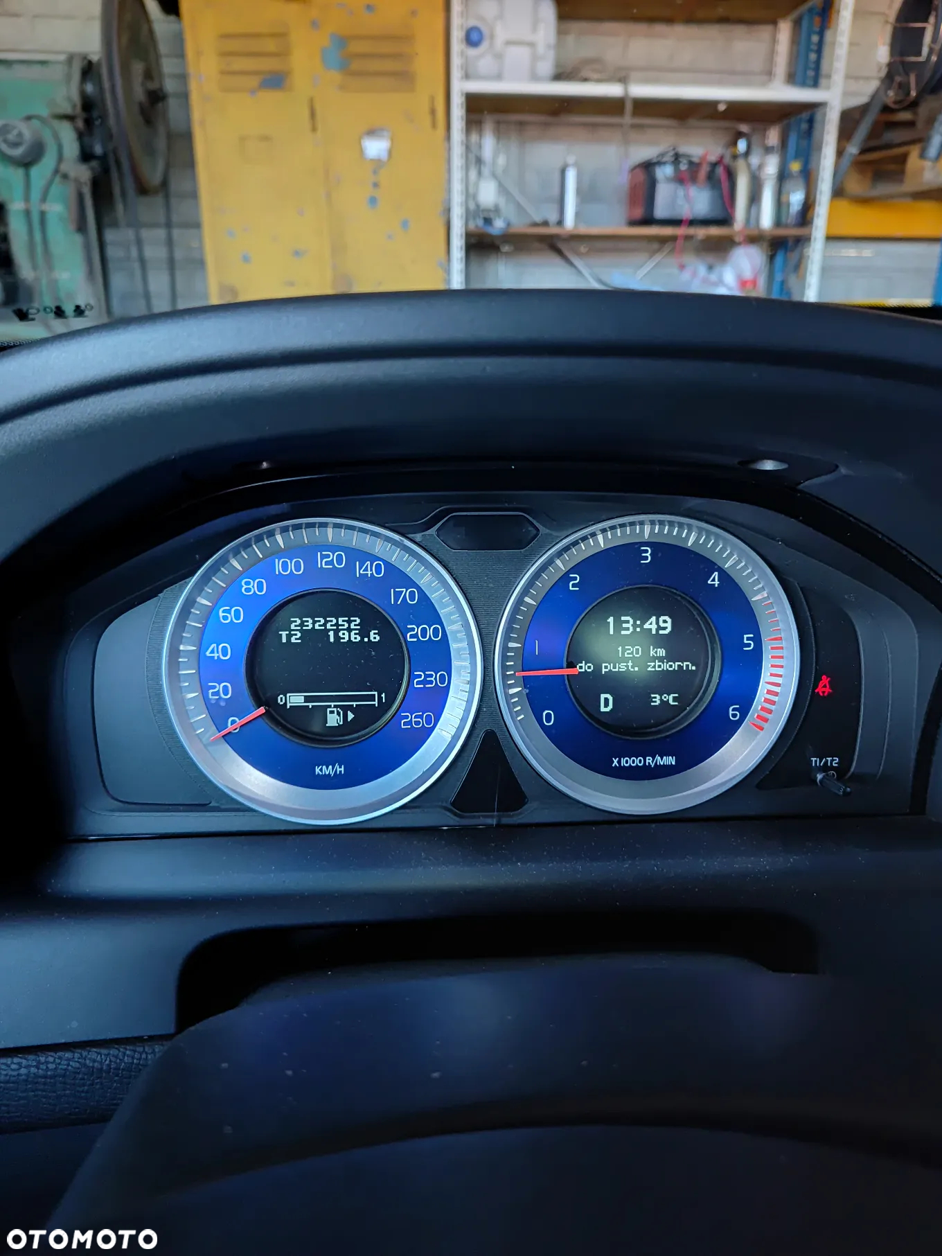 Volvo XC 60 - 6
