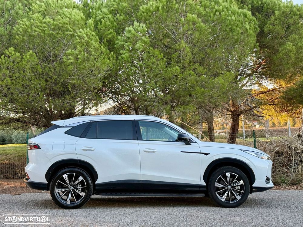 MG HS 1.5 Plug-in Hybrid Luxury - 10