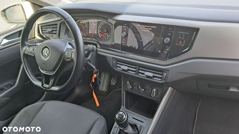 Volkswagen Polo - 23