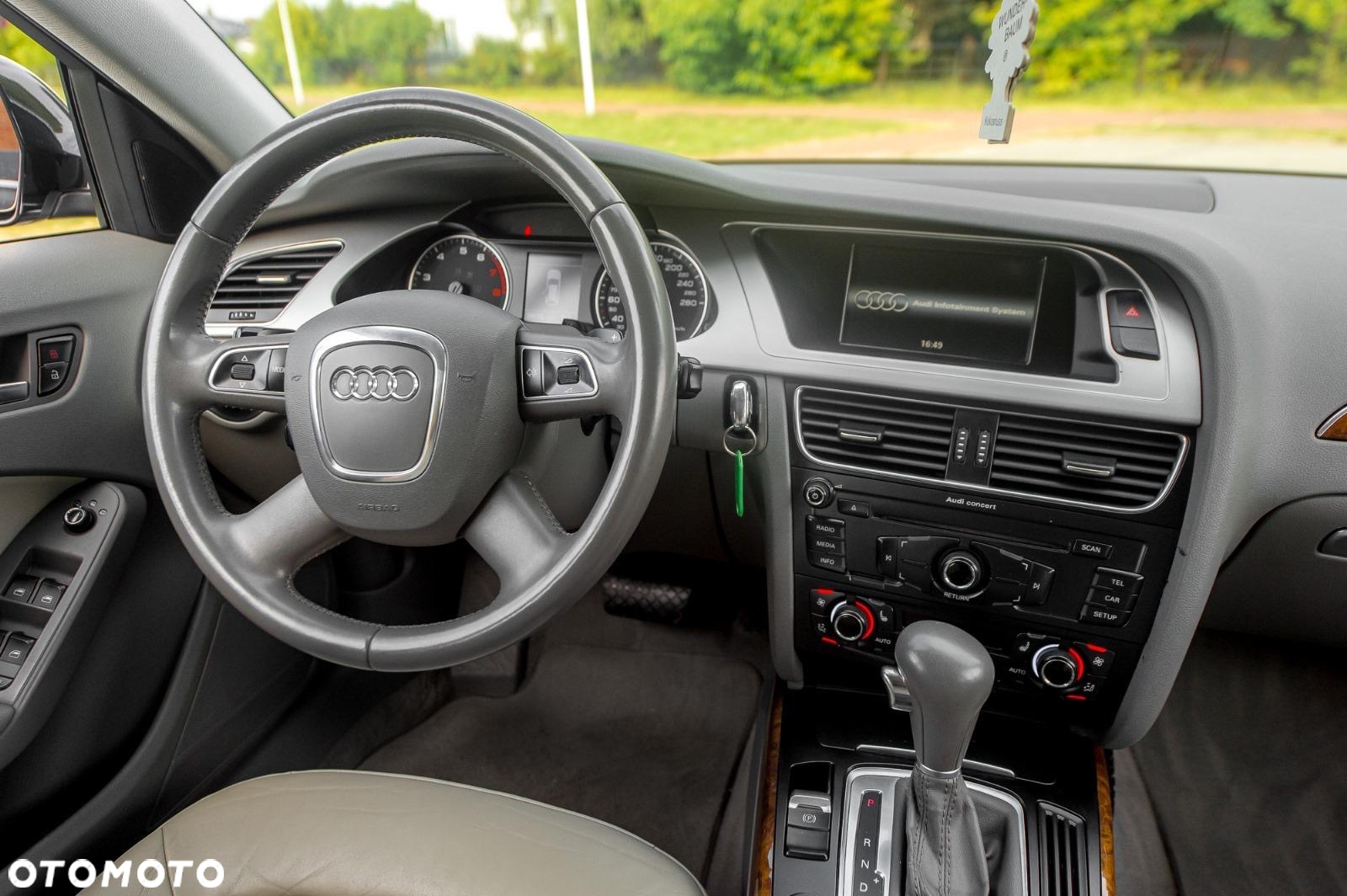 Audi A4 3.2 FSI Quattro Tiptronic - 20