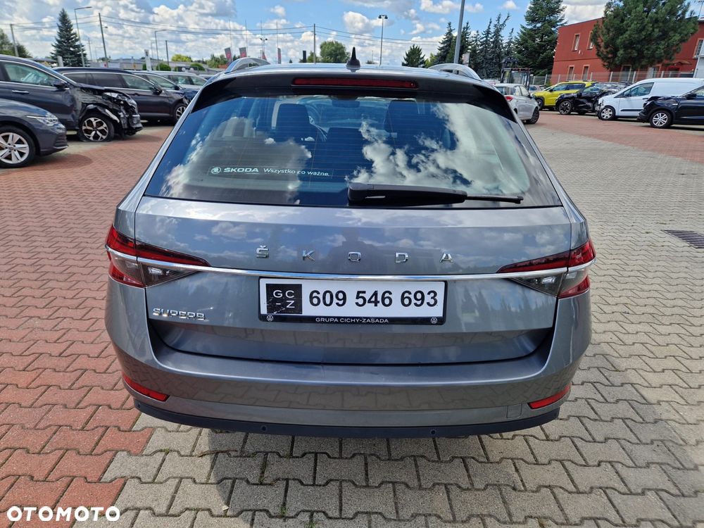 Skoda Superb 2.0 TSI Ambition DSG - 3