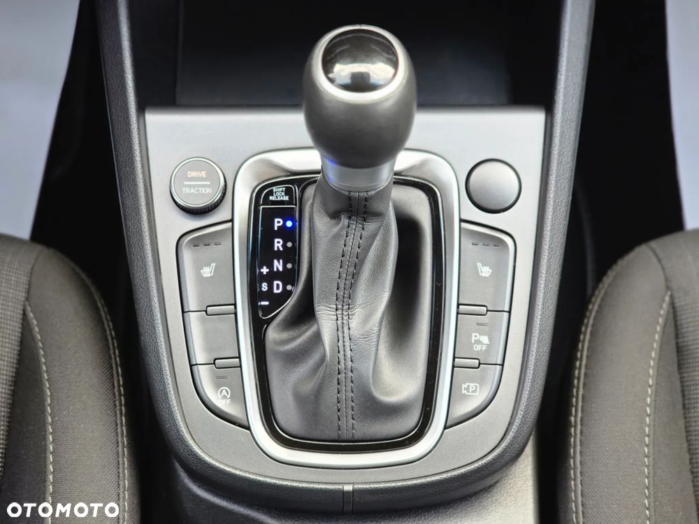 Hyundai Kona 1.6 T-GDI DCT Prime - 32