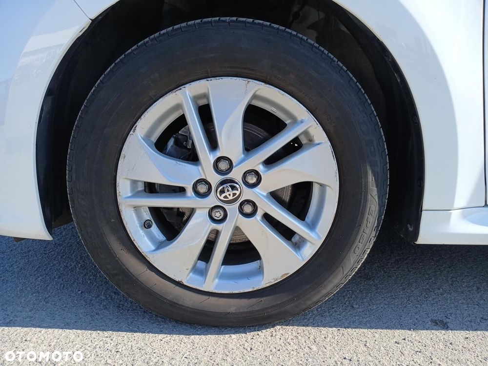 Toyota Yaris 1.5 Comfort - 19