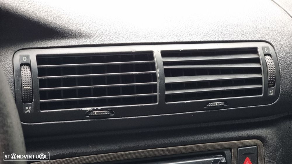 VW Passat Variant - 11