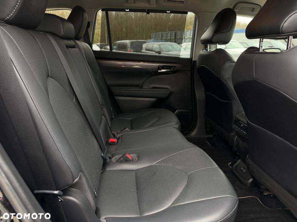 Toyota Highlander - 8