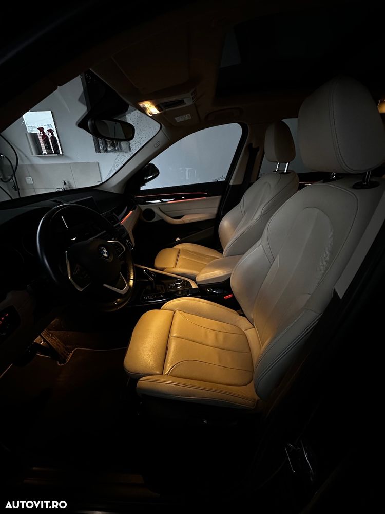 BMW X1 xDrive20d Aut. Sport Line - 12