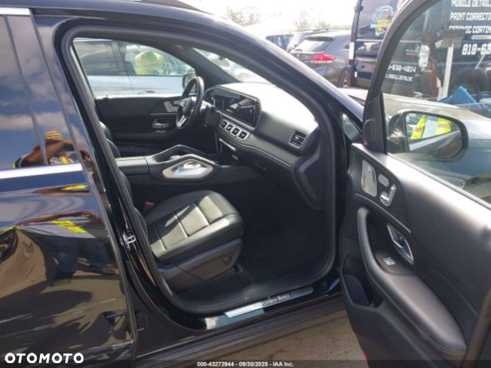 Mercedes-Benz GLE - 10