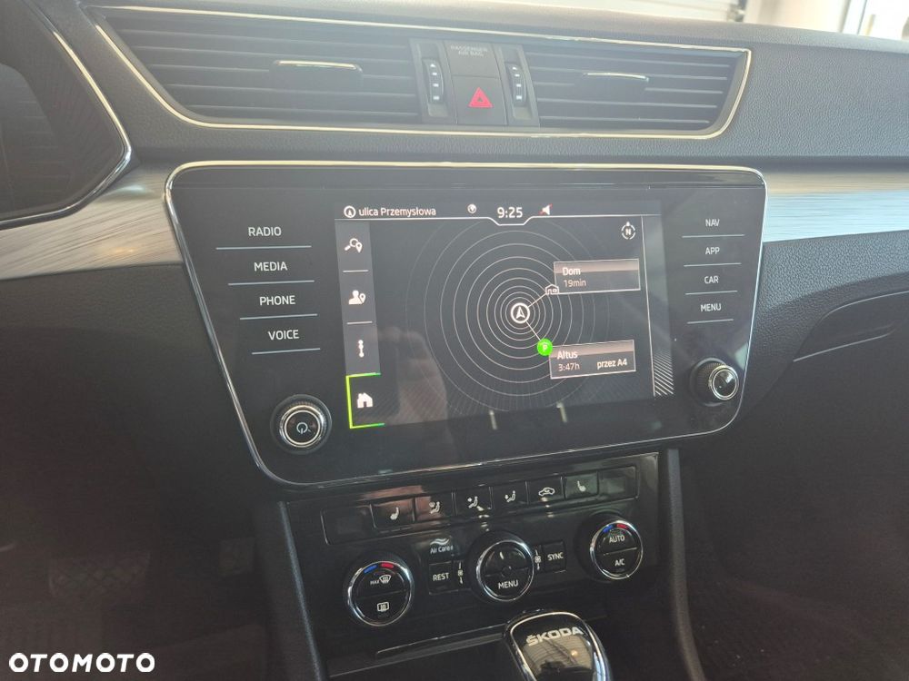 Skoda Superb 2.0 TDI SCR Ambition DSG - 16