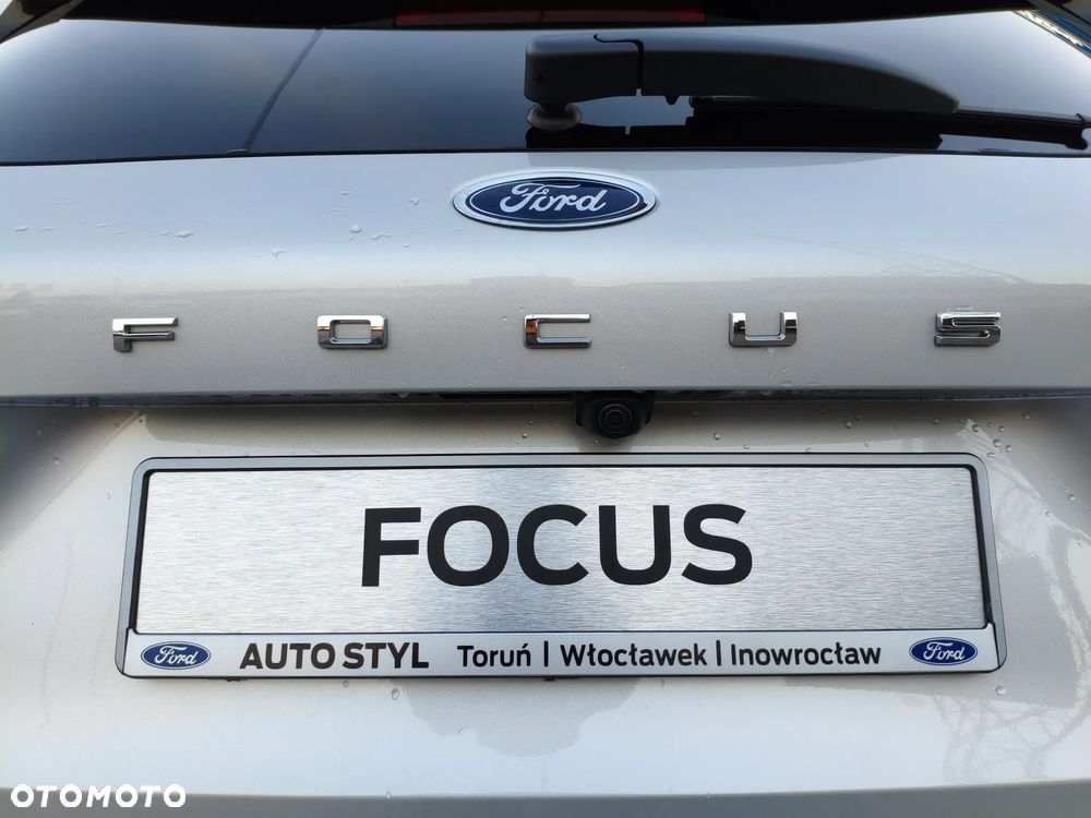 Ford Focus 1.0 EcoBoost mHEV ST-Line X - 11