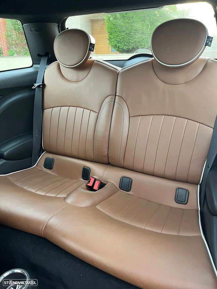 MINI 3 Portas Cooper D 50 Mayfair - 16