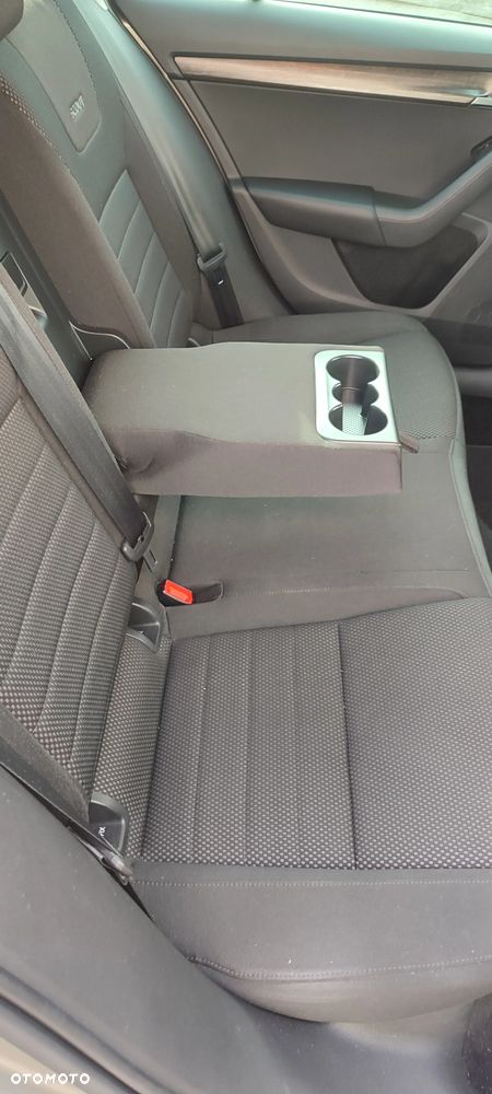 Skoda Octavia 2.0 TDI 4x4 DSG Scout - 7