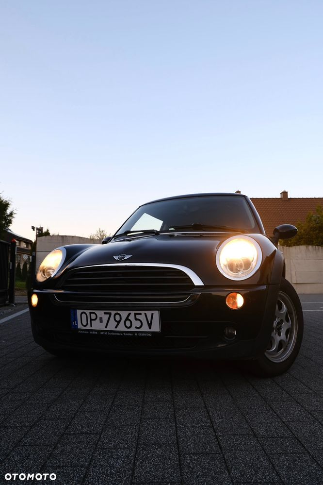 MINI ONE Standard - 15