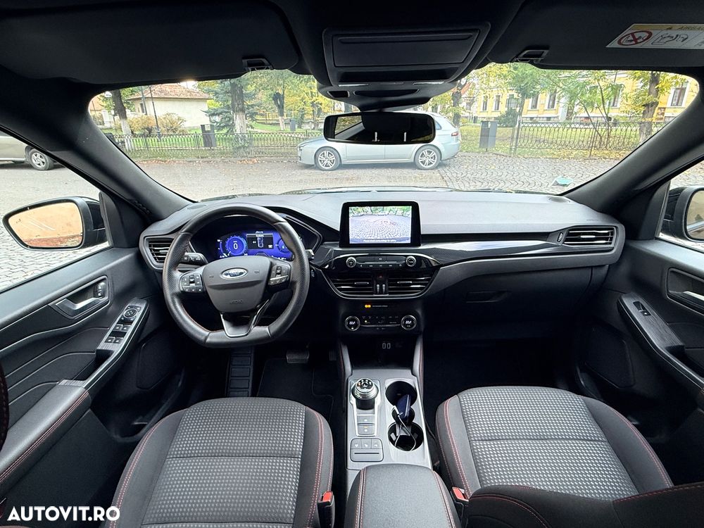 Ford Kuga 2.5 Duratec FHEV ST-LINE - 8