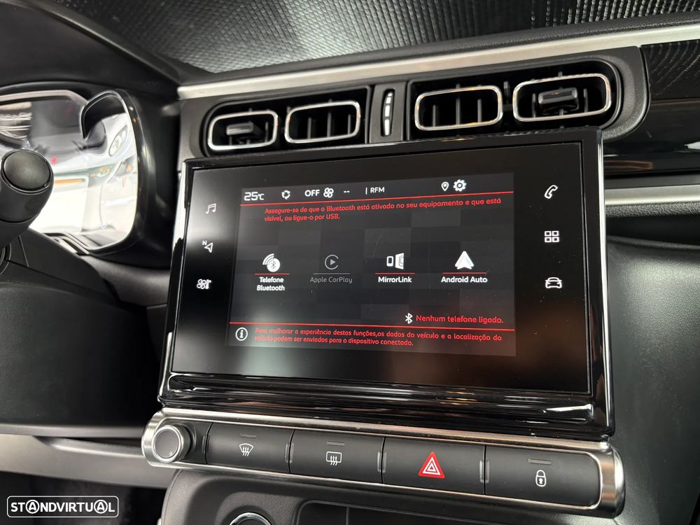 Citroën C3 1.2 PureTech Shine - 15