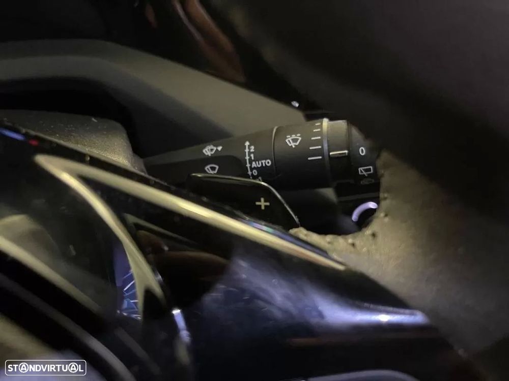 Peugeot 308 1.6 Hybrid Allure e-EAT8 - 21