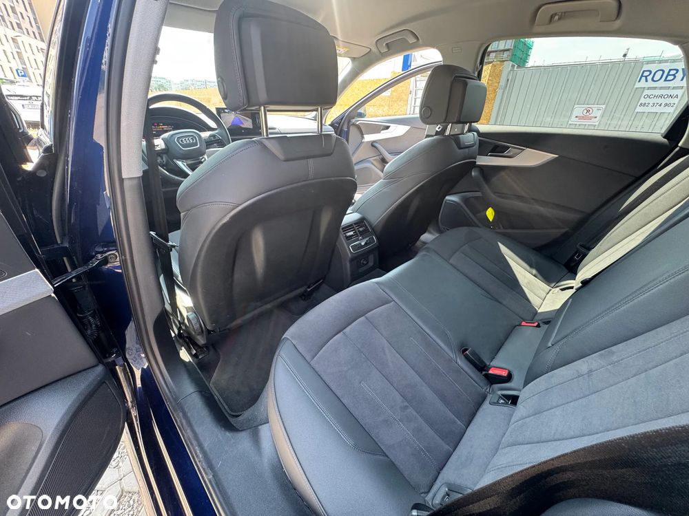 Audi A4 Limousine 35 TFSI mHEV Advanced S tronic - 29