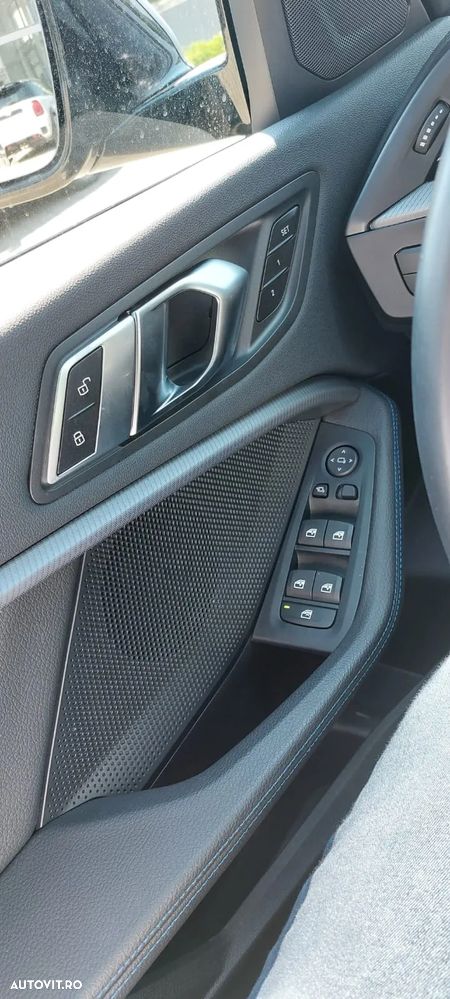 BMW M1 M135i xDrive - 5