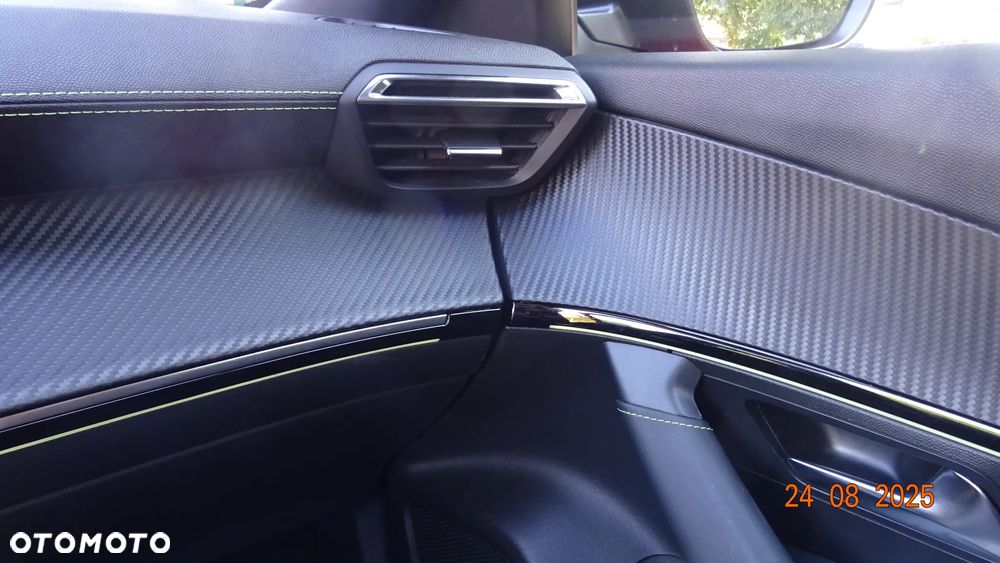 Peugeot 2008 1.5 BlueHDi GT Line S&S EAT8 - 11