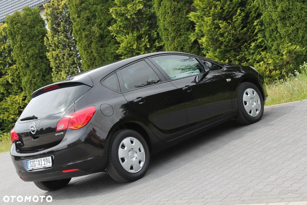 Opel Astra 1.4 Sport - 19