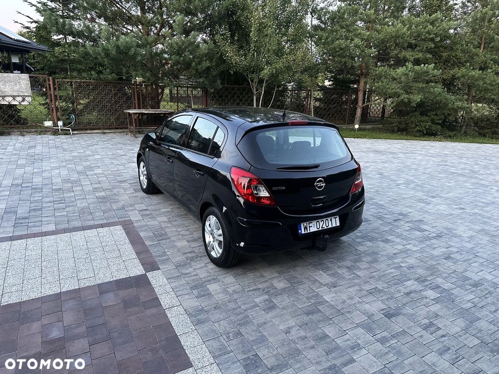 Opel Corsa 1.4 16V Active - 3