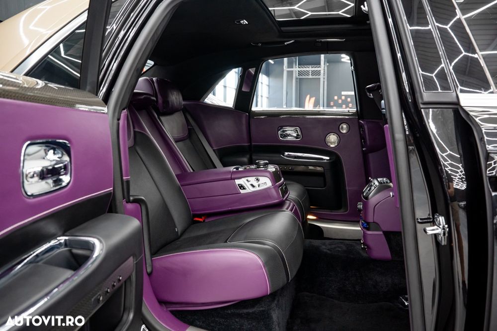 Rolls-Royce Ghost Black Badge - 16