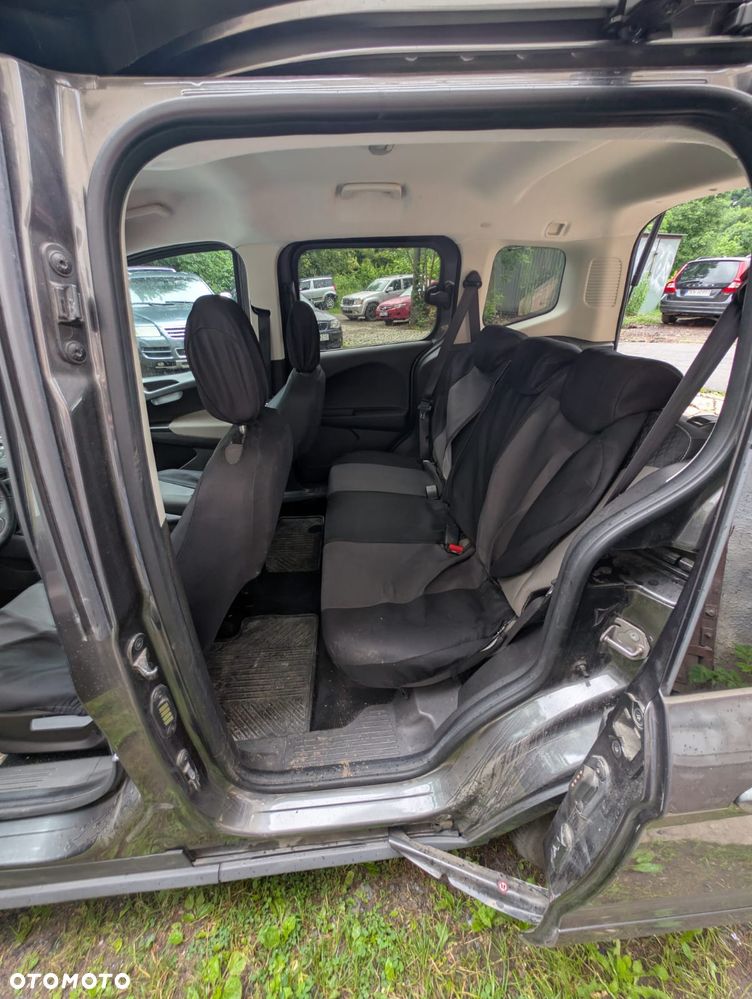 Ford Tourneo Courier 1.5 TDCi Trend - 9