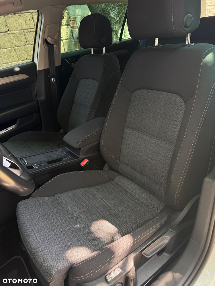 Volkswagen Passat 2.0 TDI EVO Business DSG - 12