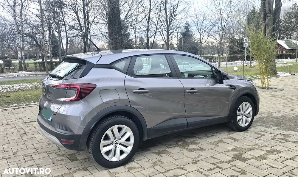 Renault Captur - 4