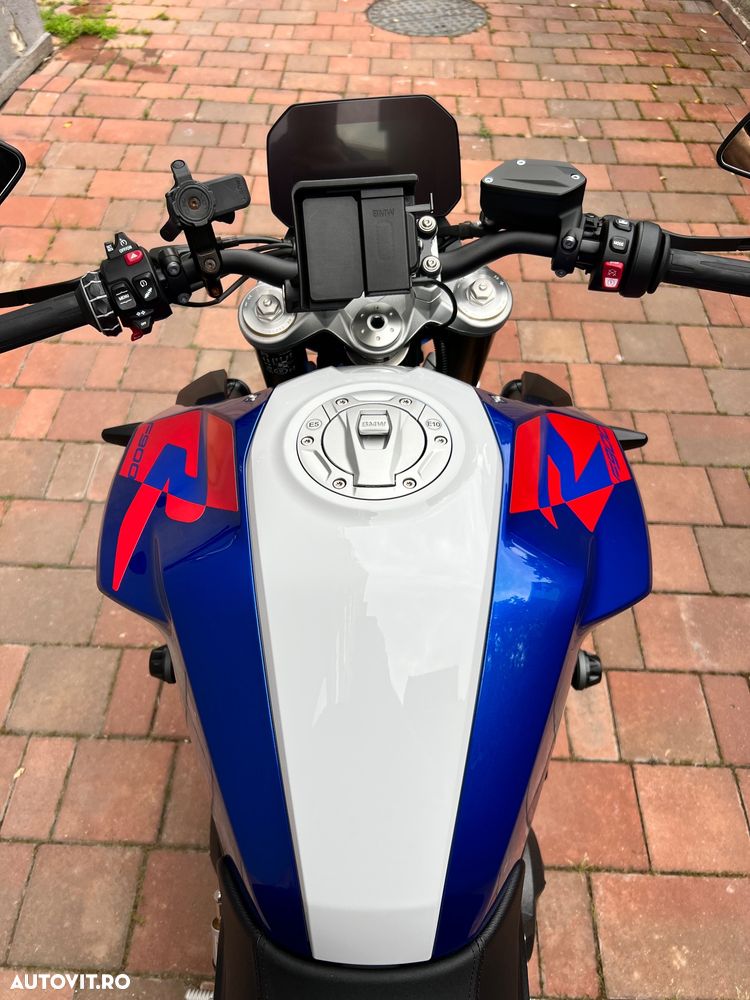 BMW F900R - 7