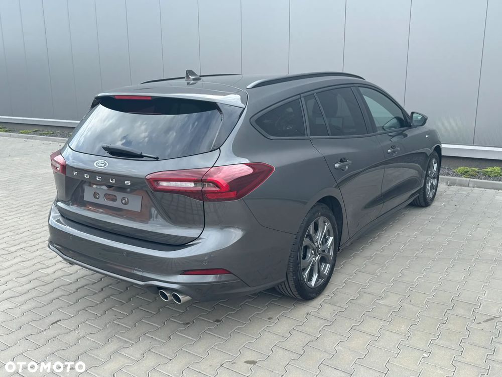 Ford Focus 1.0 EcoBoost mHEV ST-Line X - 14