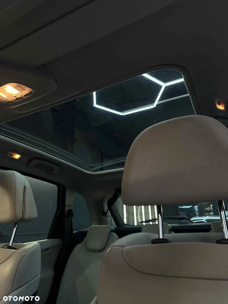 Citroën C4 Picasso 2.0 HDi FAP EGS6 Exclusive - 19