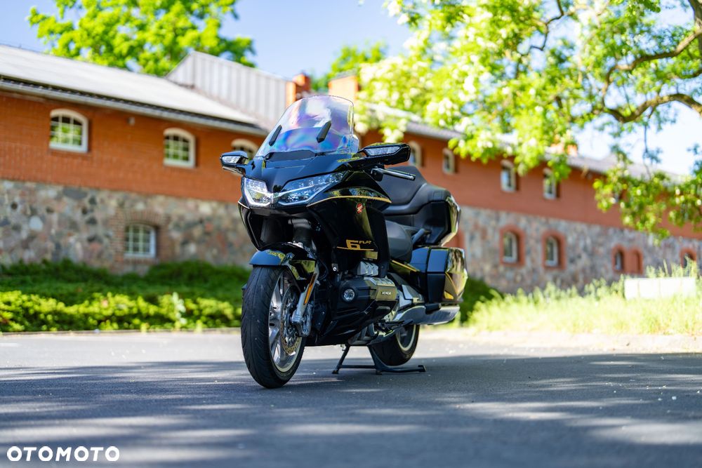 Honda GL - 9