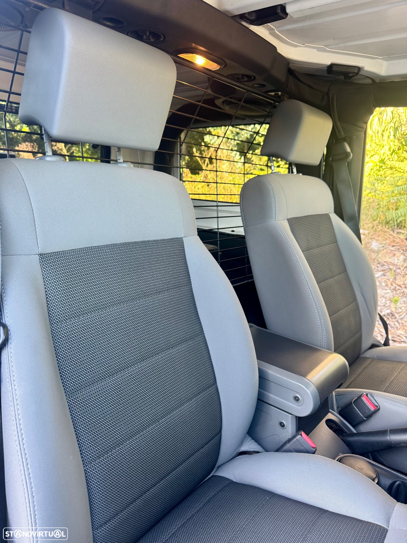Jeep Wrangler 2.8 CRD ATX Sport - 8