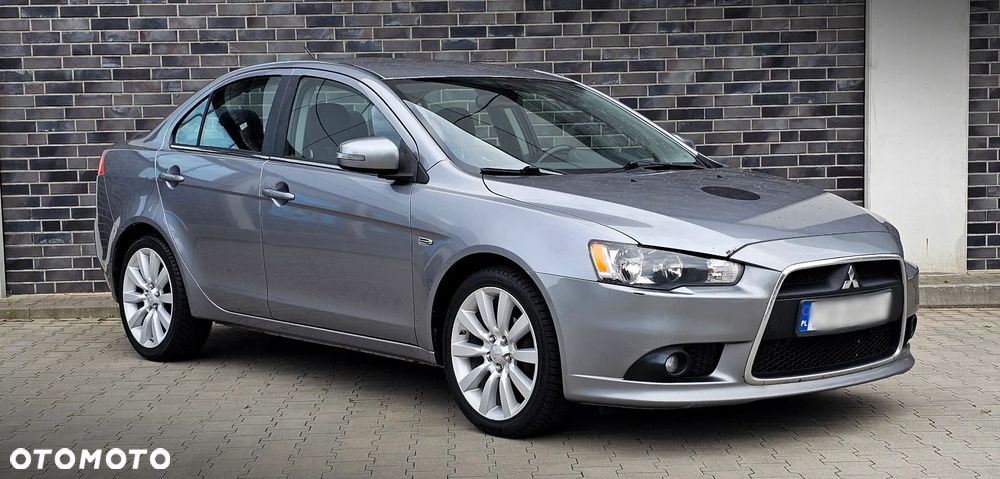 Mitsubishi Lancer 1.6 Intense - 2