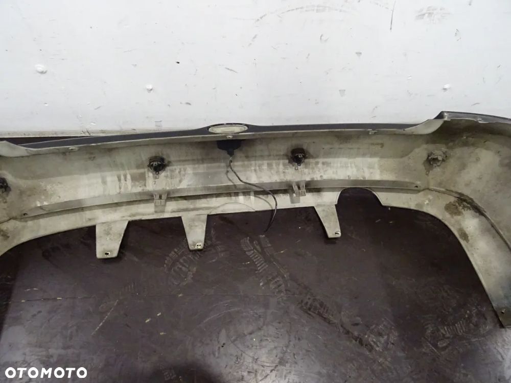 OPEL ASTRA II BERTONE  2.2B ZDERZAK TYŁ TYLNY POD CZUJNIKI PDC - 17