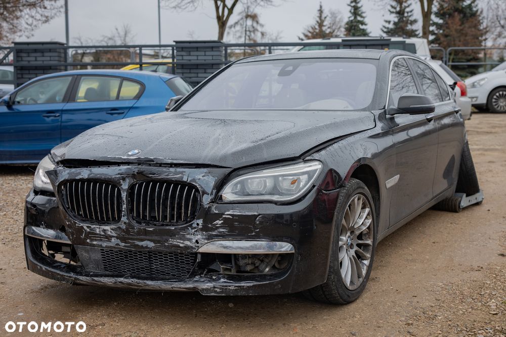 BMW Seria 7 740d xDrive - 4