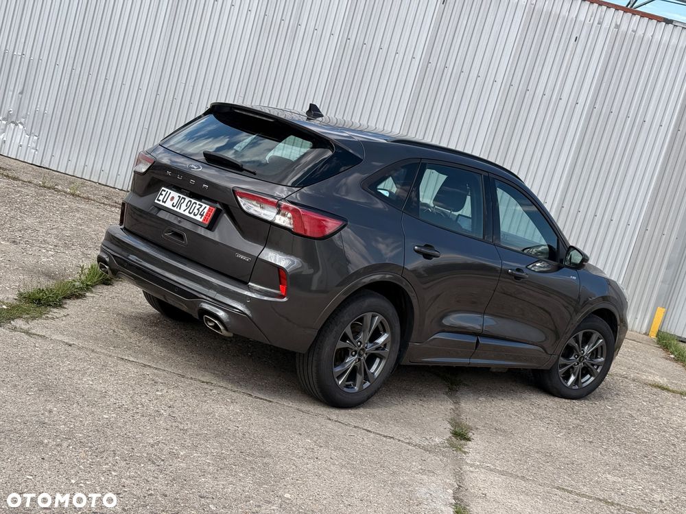 Ford Kuga 2.5 Duratec PHEV ST-LINE X - 21