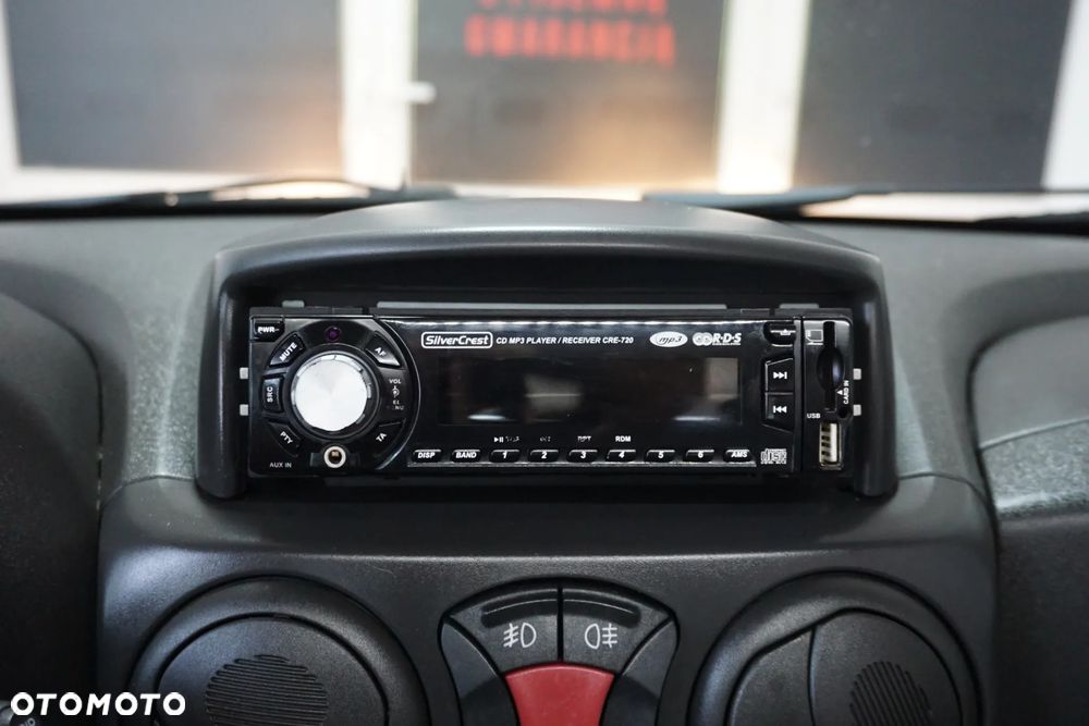 Fiat Doblo 1.4 8V Dynamic - 22