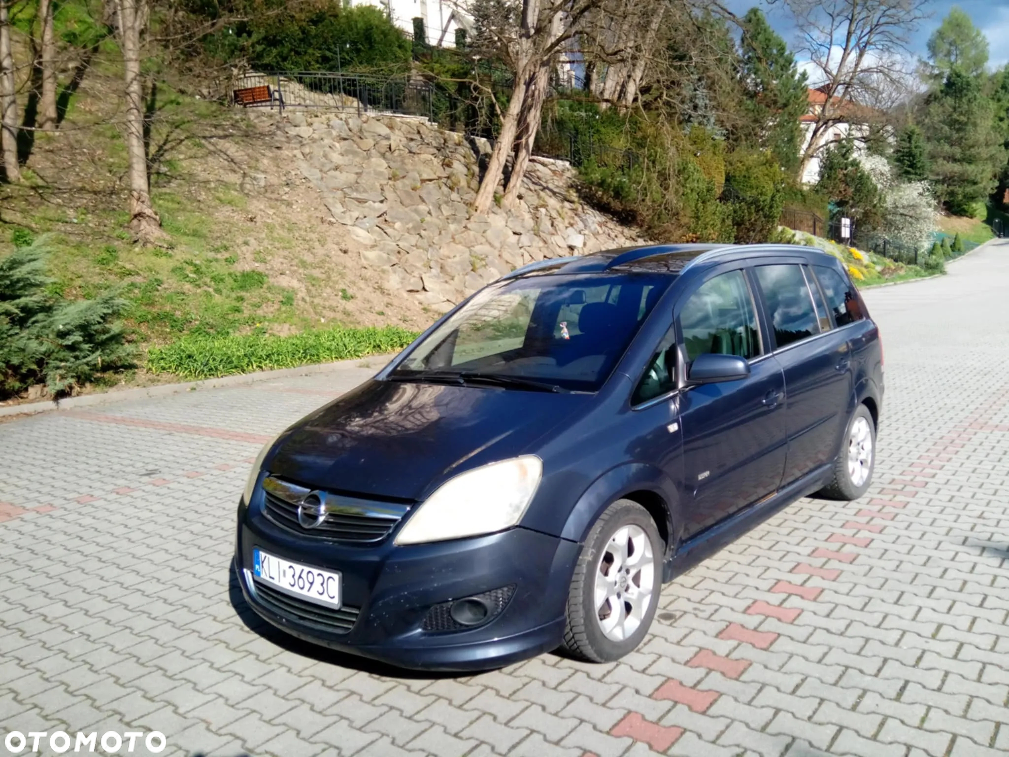 Opel Zafira 1.8 Elegance - 2