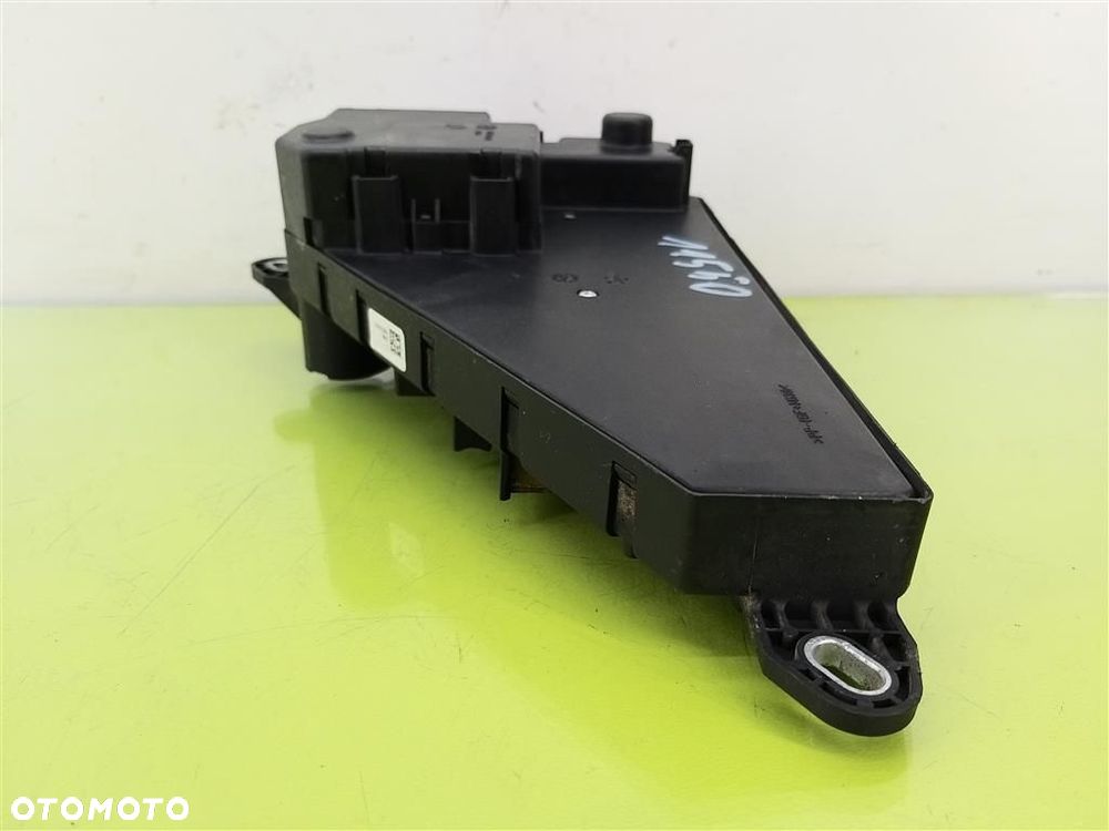 Skrzynka bezpieczników BMW Seria 5 E60 2003-2010 3.0D 231KM BSI 690661901 - 3