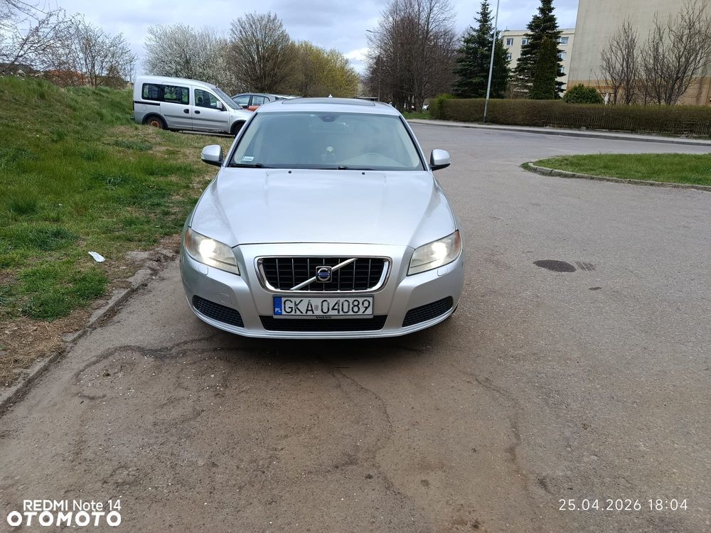 Volvo V70 - 1