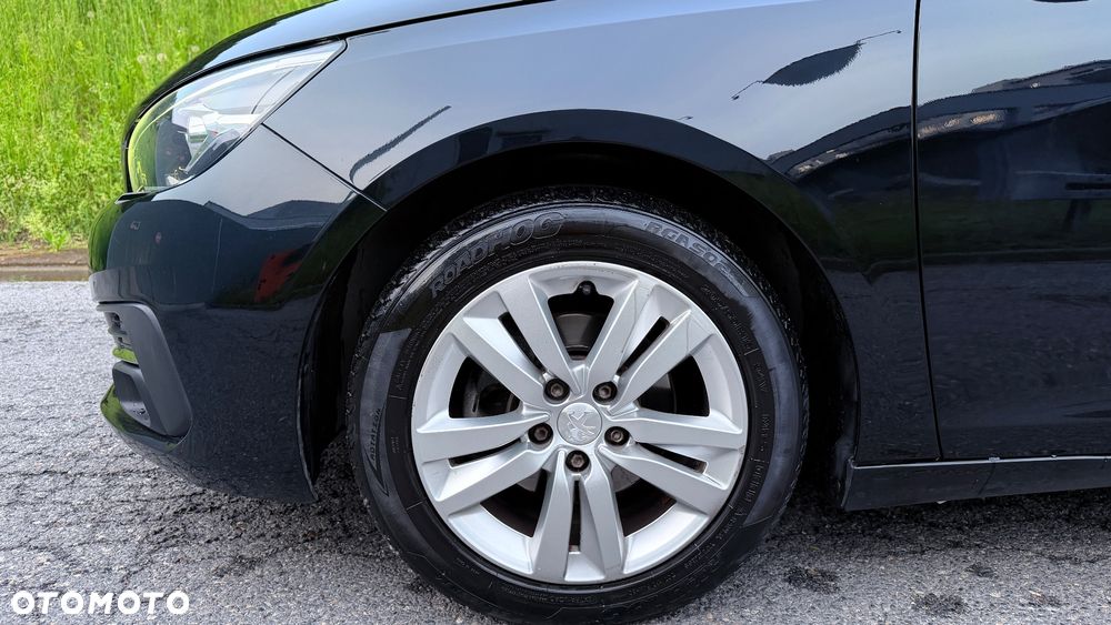 Peugeot 308 PureTech 130 GPF Stop & Start Active Business-Paket - 41