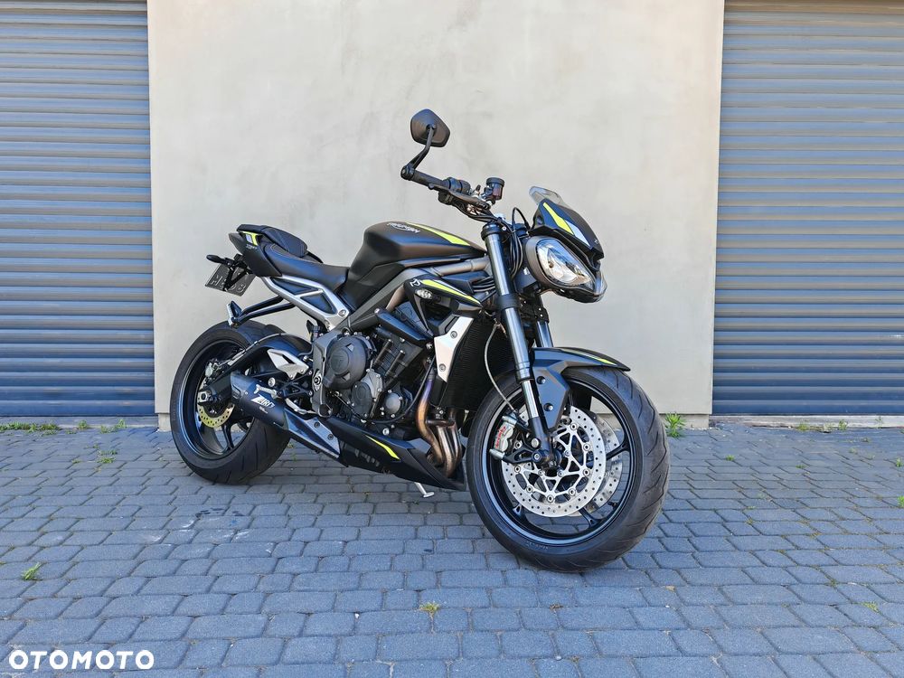 Triumph Street Triple - 3