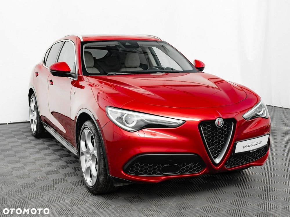 Alfa Romeo Stelvio 2.0 Turbo 6C Villa D'este Q4 - 4
