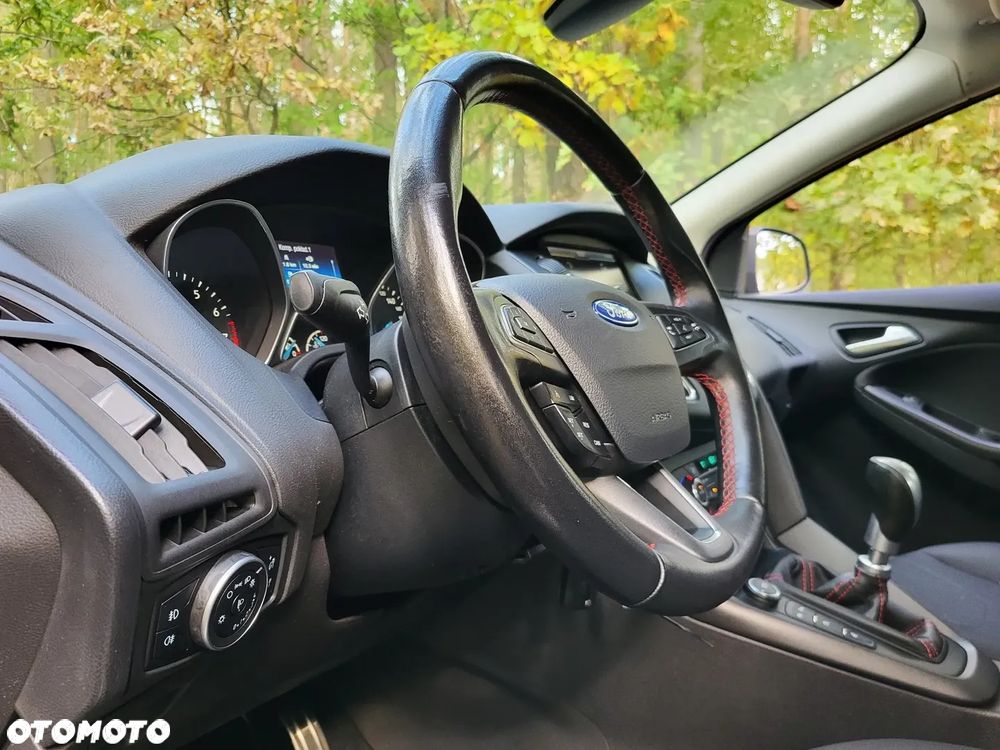 Ford Focus 1.5 EcoBoost STart-Stopp-System ST-LINE - 7